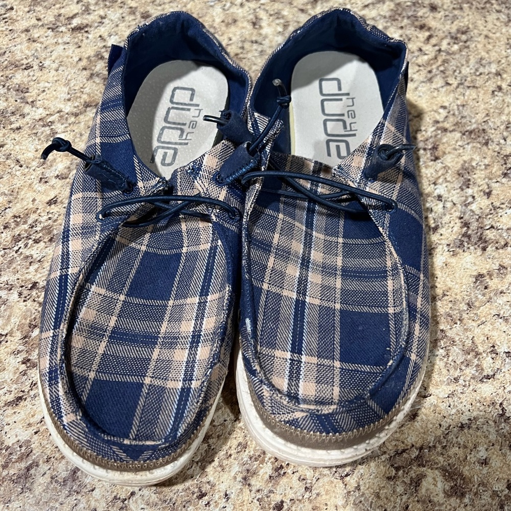 Hey Dudes Shoes. Wendy Style. Women’s size 9